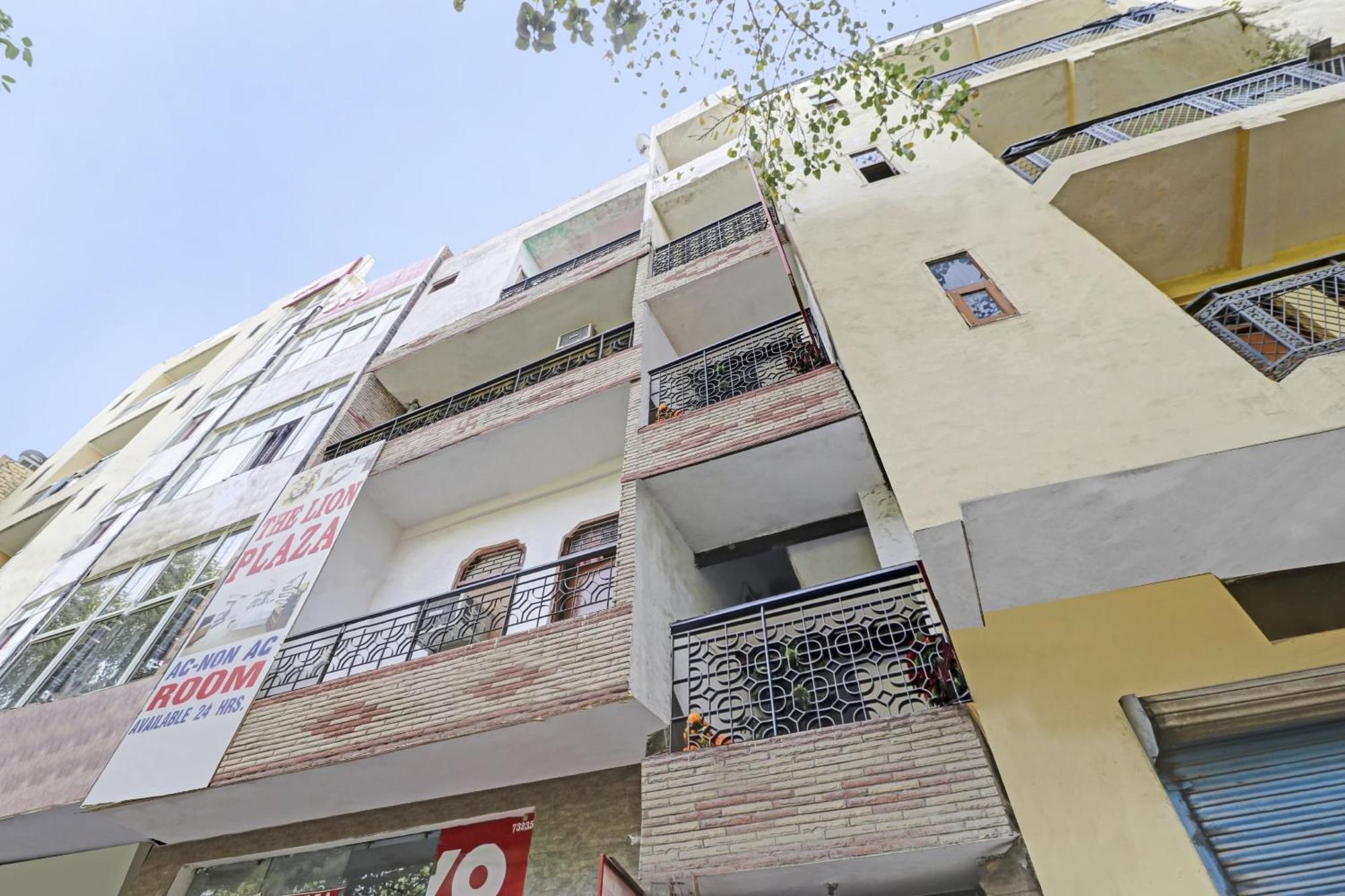 Lion Home Stay New Delhi Exterior photo