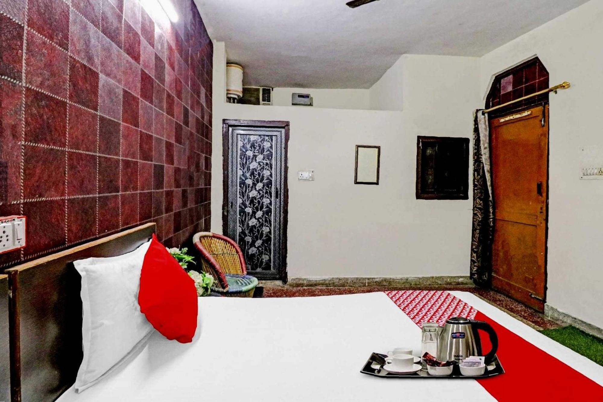 Lion Home Stay New Delhi Exterior photo